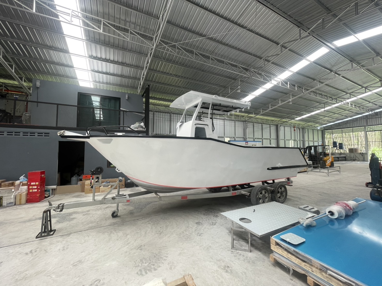 HAC210MCT - 21FT Center Console Fishing Boat